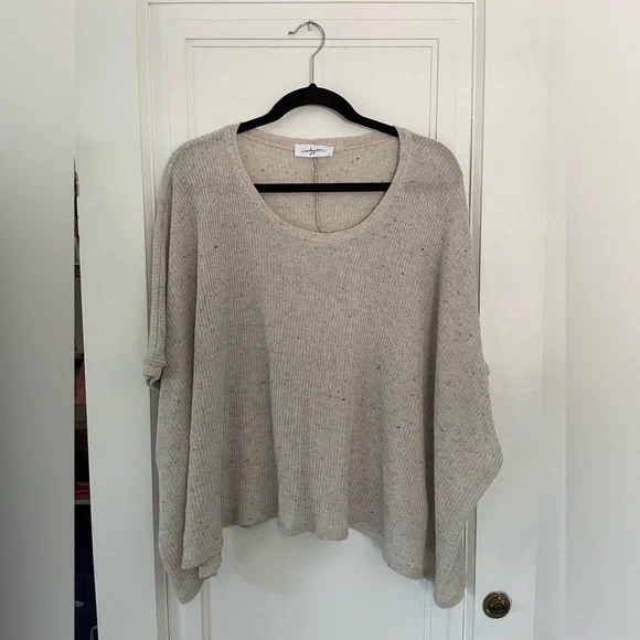 CJLA size medium tan Erin sweater tee - Picture 1 of 3